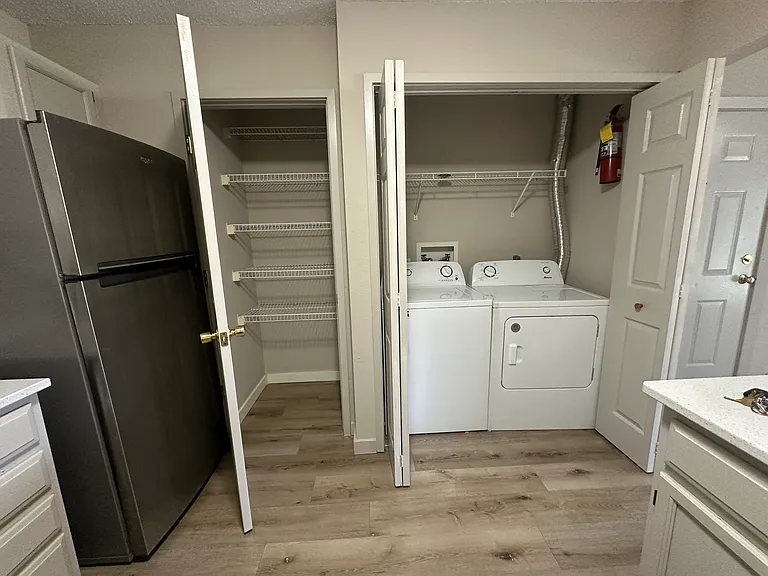954 Boston Way #8 — Photo 4