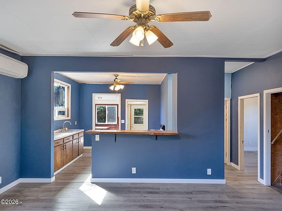 5th image of 36290 7th St