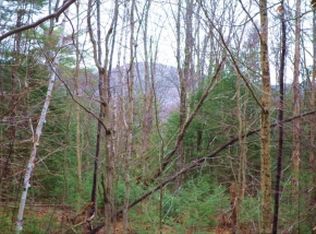 10 Wanosha Trl, Campton, NH 03223