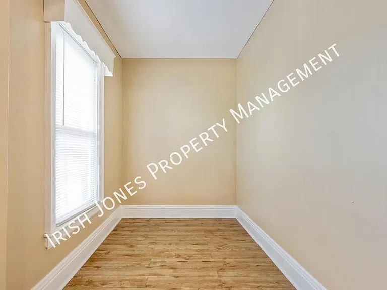 700 Hopkins St #2 — Photo 10