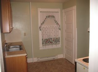 703 Virginia Ave #B, Martinsburg, WV 25401