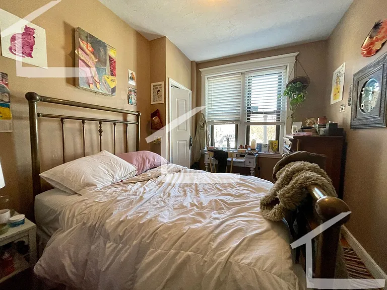 36 Glenville Ave #2 — Photo 14