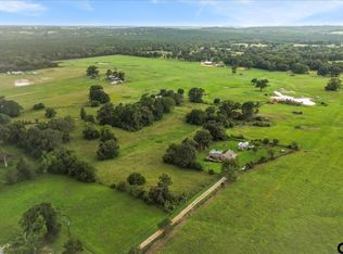 10106 County Road 4221, Frankston, TX