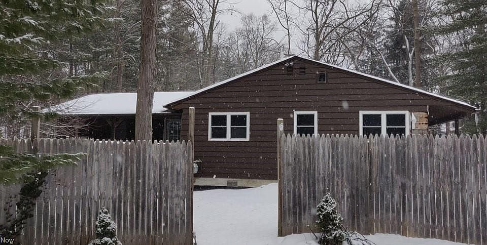 1st image of 7174 Kinsman Rd