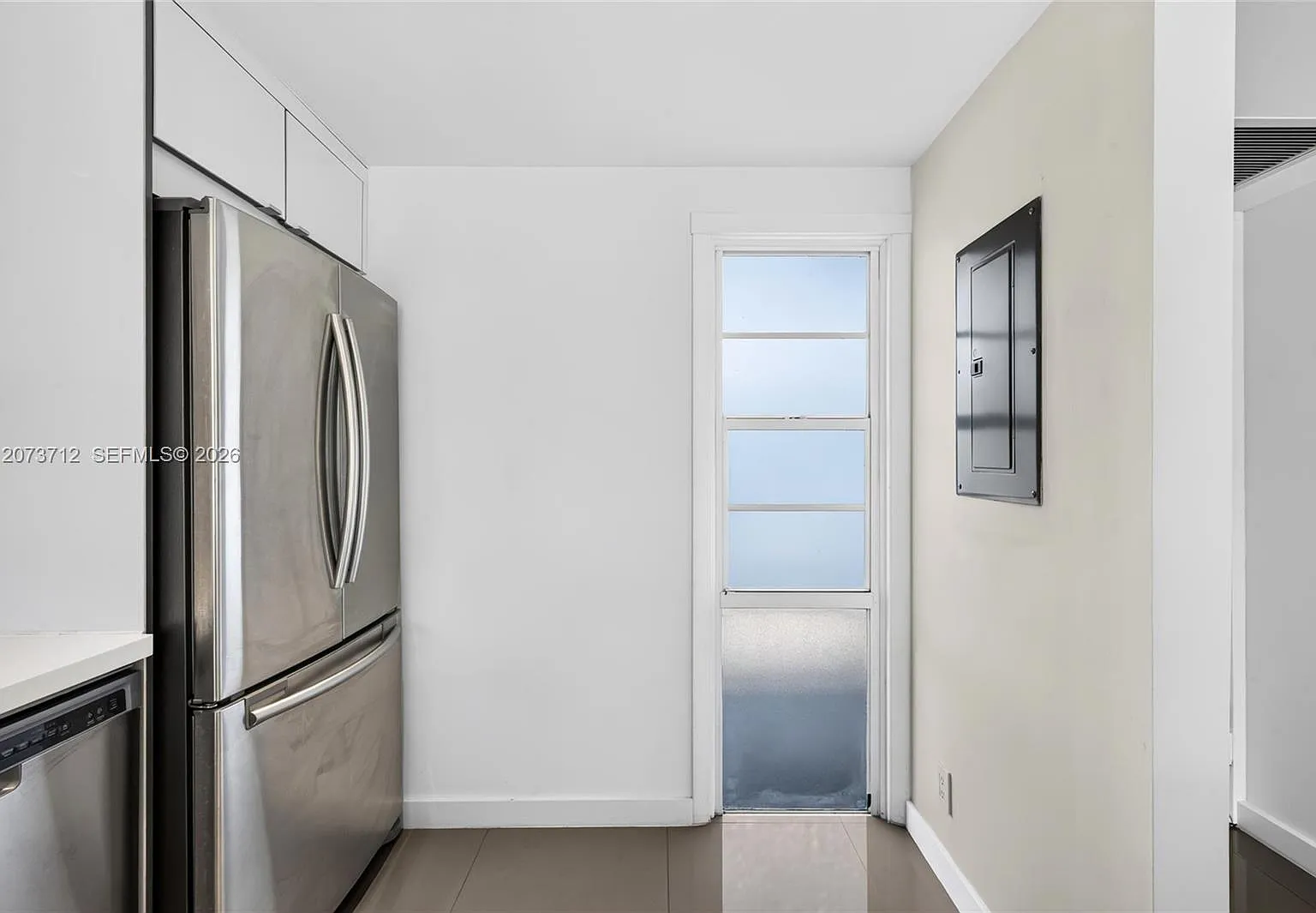 Bravura I Condo — Photo 4