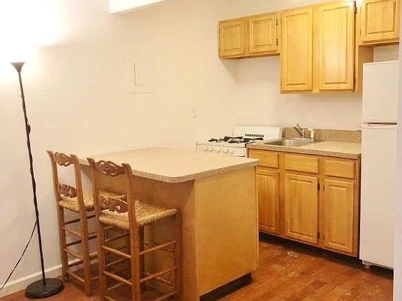 3rd image of 511 E 12th St #3F