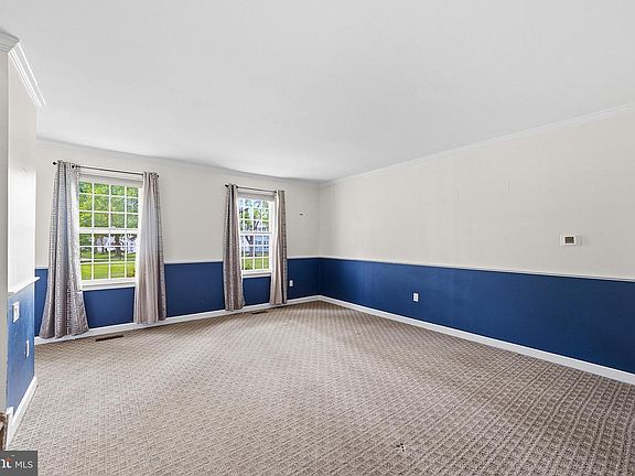 5th image of 13 Sussex Way