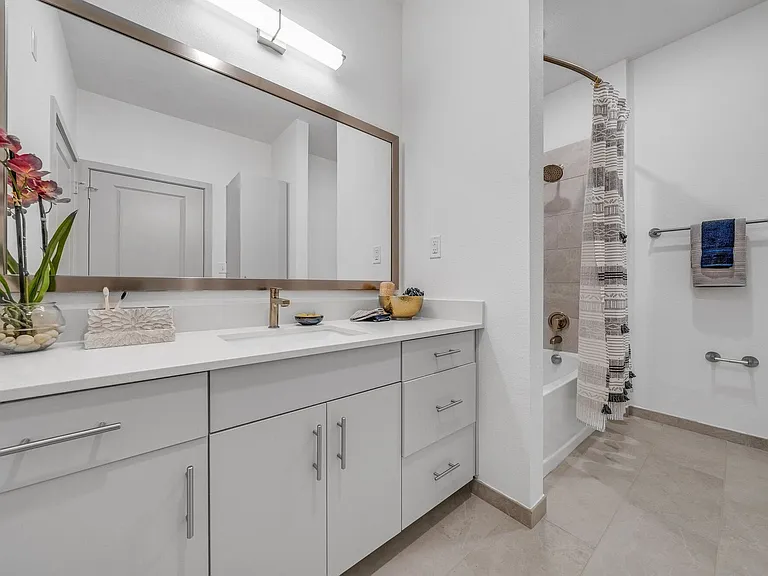 THE RESIDENCES AT LANDON RIDGE — Photo 17