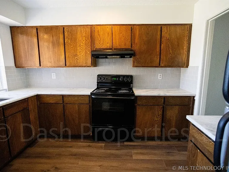 5104 S 75th East Ave — Photo 14