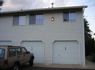 2116 SE 89th Ave, Portland, OR 97216