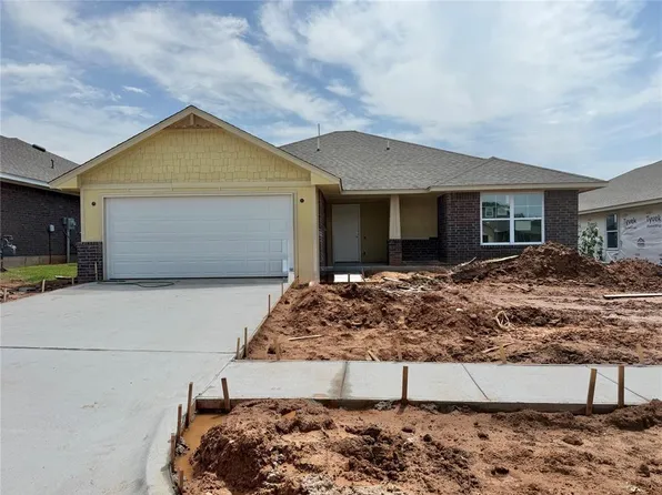 1112 Redwood Creek Dr, Yukon, OK 73099