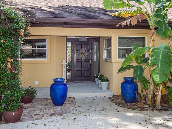 3rd image of 2234 Oceanwalk Dr W