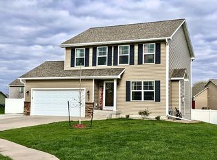 1348 Joshua Cir SE, Bondurant, IA 50035