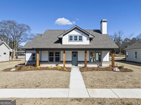22 Cotton View Ln, Lavonia, GA 30553