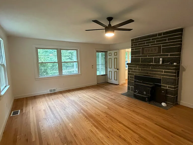 2991 Chestnut Hill Rd — Photo 5