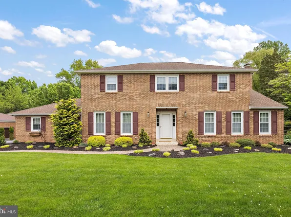 611 Westmont Dr, Wilmington, DE 19808