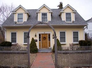 2 Foster Ct, Newburyport, MA 01950