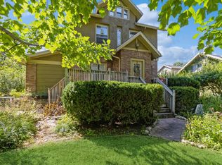 1320 43rd St, Des Moines, IA 50311