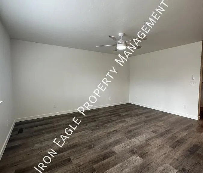 117 Shoshone Ave — Photo 8