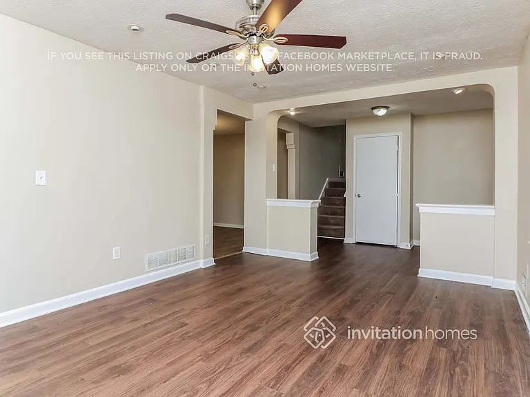 1398 Yates Ave — Photo 8