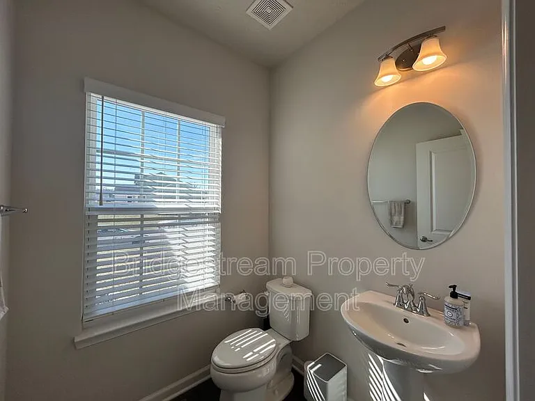 14 Cascade Dr — Photo 9