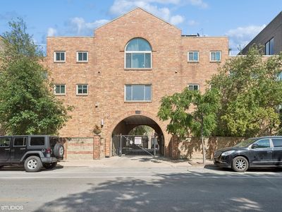 1835 N Halsted St APT 8, Chicago, IL, 60614