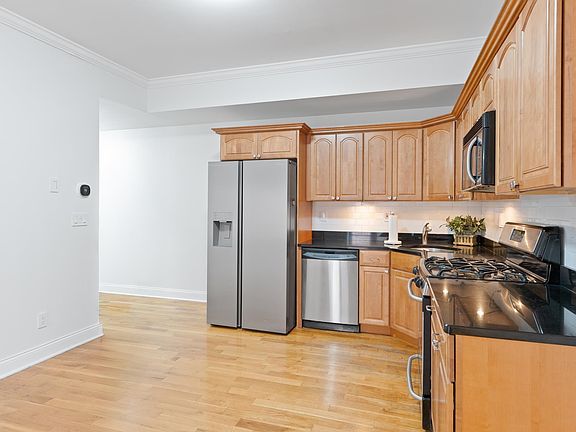 4th image of 85 Broadway APT 2H