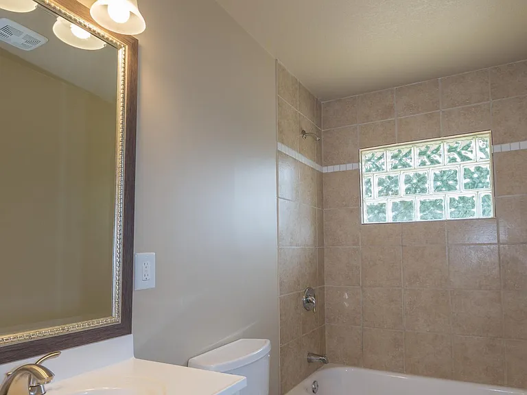 7001 NW Coronado St — Photo 9