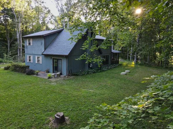3865 E Dora Rd, Bloomington, IN 47408