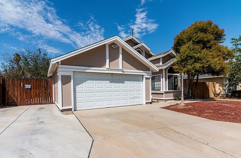 1st image of 33293 Hidden Hollow Dr