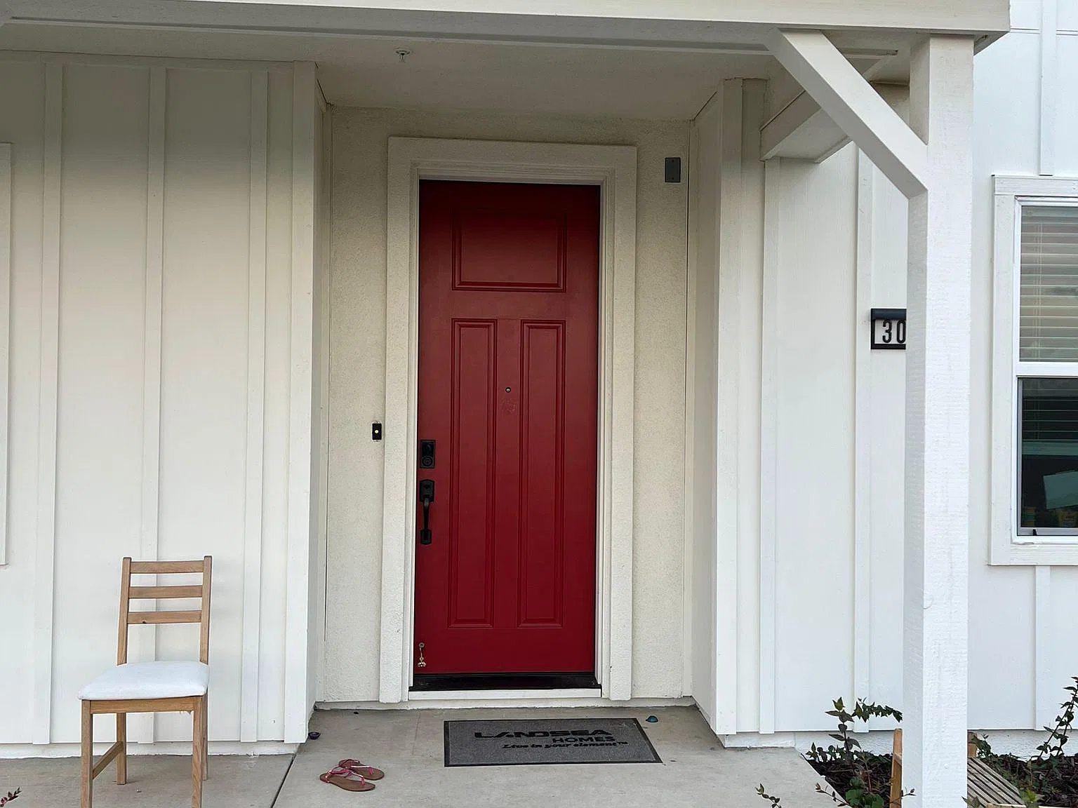 5 bed, 3.5 bath, 2587 sqft, $3,600 — Photo 3