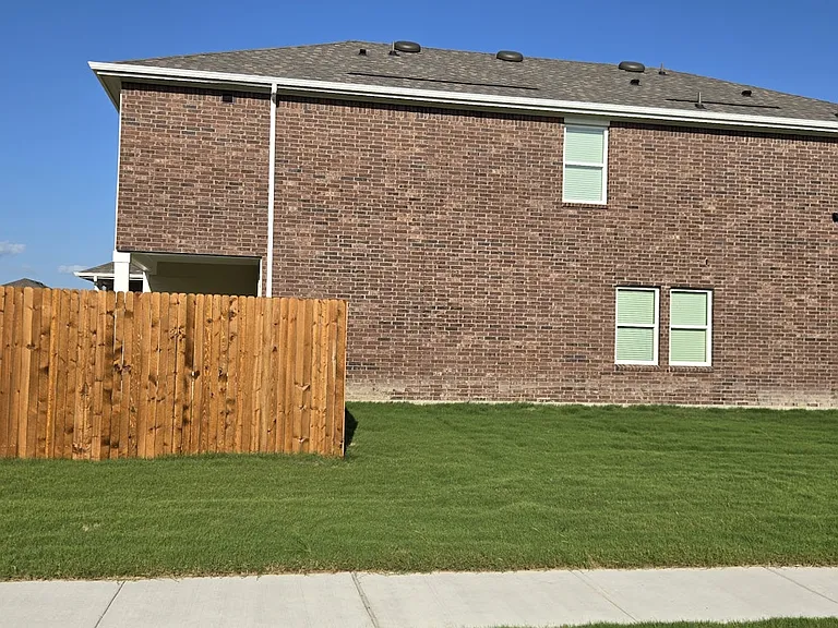 Side yard
