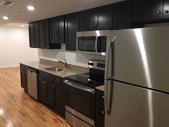 3rd image of 3503 Haverford Ave #B
