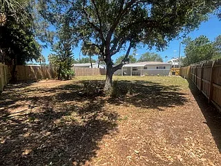 600 Hickory St — Photo 4