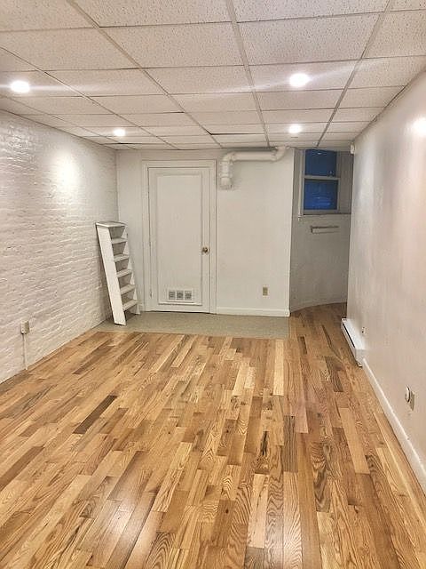 2nd image of 852-856 Beacon St #B