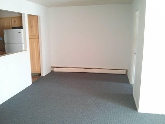 5th image of 16523 Chapin Pkwy Floor 2