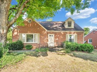 2373 Howard Rd SW, Roanoke, VA 24015