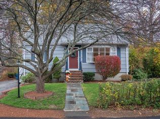 21 Hillcrest Rd, Burlington, MA 01803