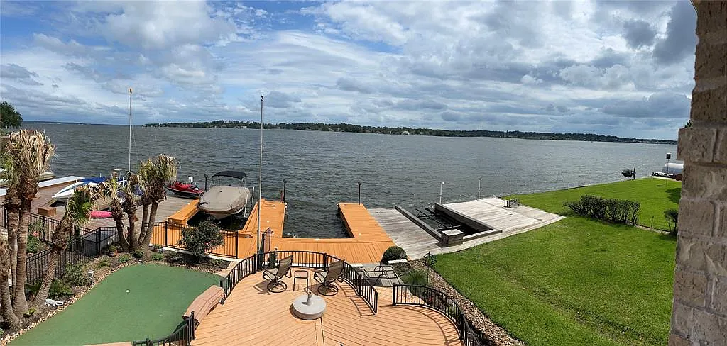 4 bed, 3400 sqft, $3,700 — Photo 1