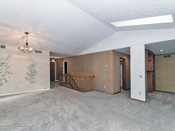3rd image of 4468 Copperhill Dr
