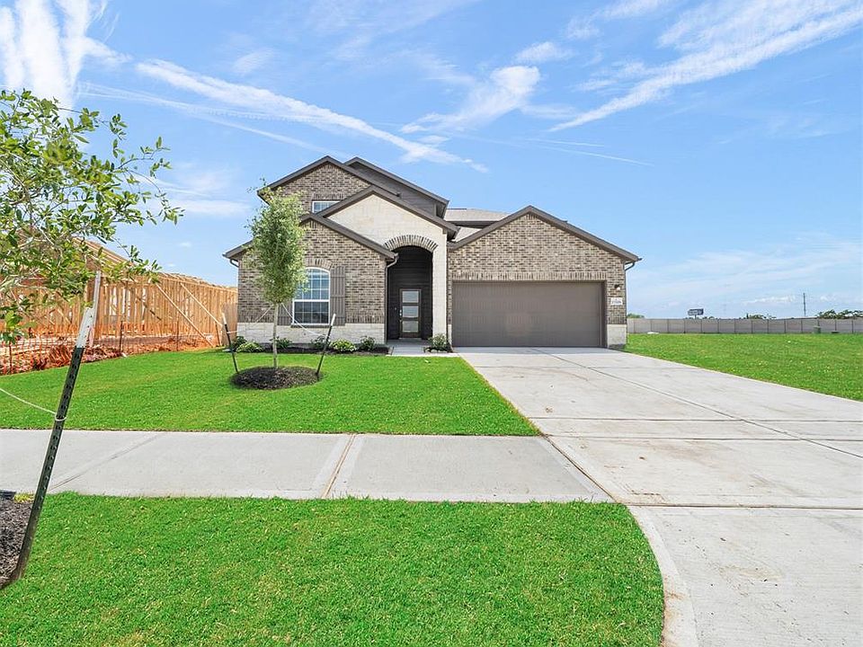 1st image of 23326 Bordeaux Dr