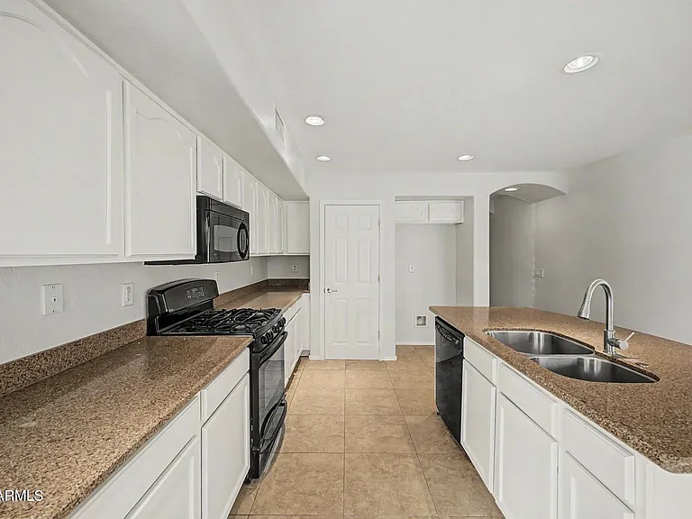 15449 W Tasha Cir — Photo 14