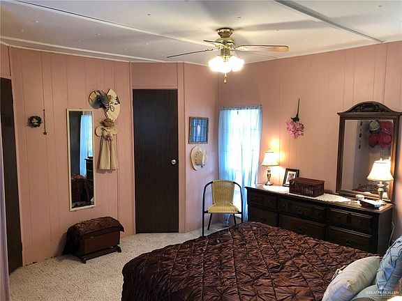 2nd image of 725 W Tropical Cir