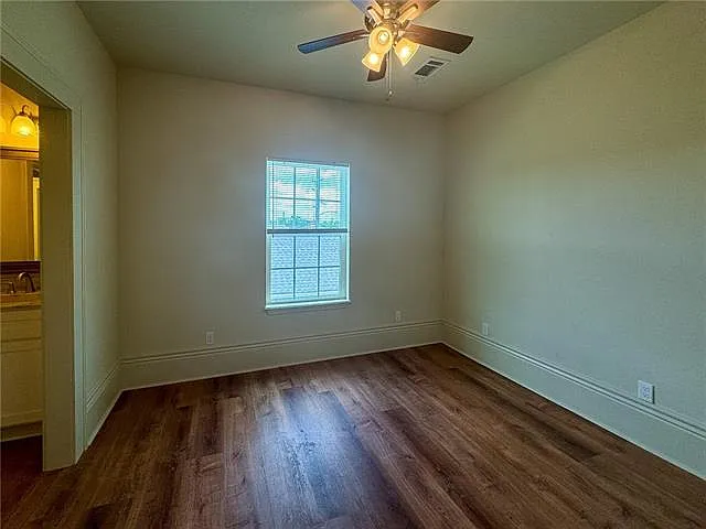 2308 N Johnson St — Photo 19