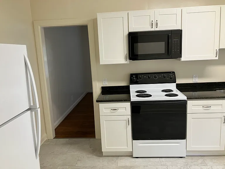 1820 Walker Ave #B — Photo 13