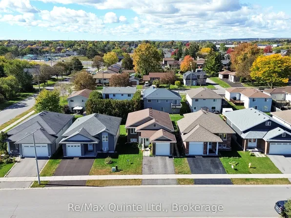 110 Greenhill Ln, Belleville, ON