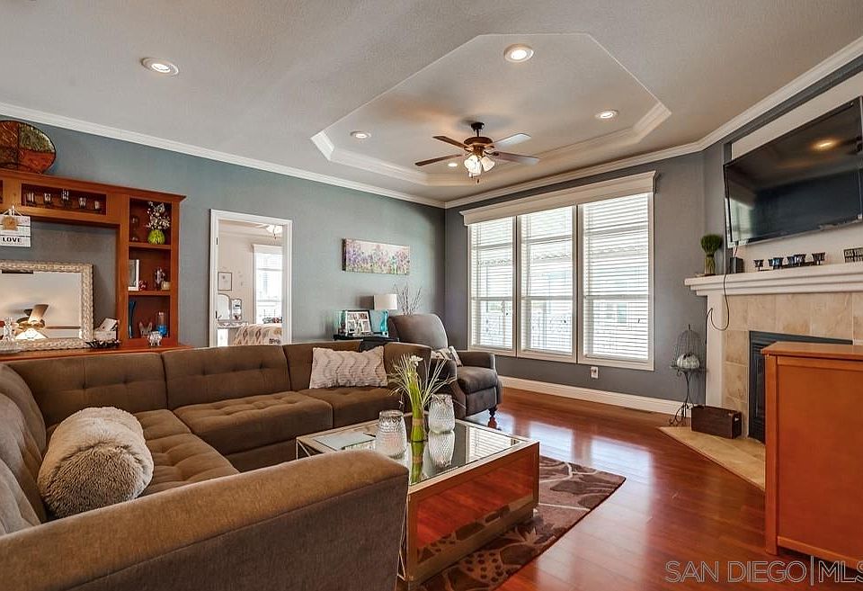 1st image of 15455 Glenoaks Blvd Spc 191