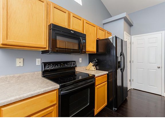 Kitchen with Vaulted Ceiling