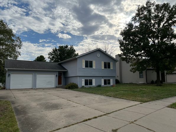 606 Pine Ridge Rd