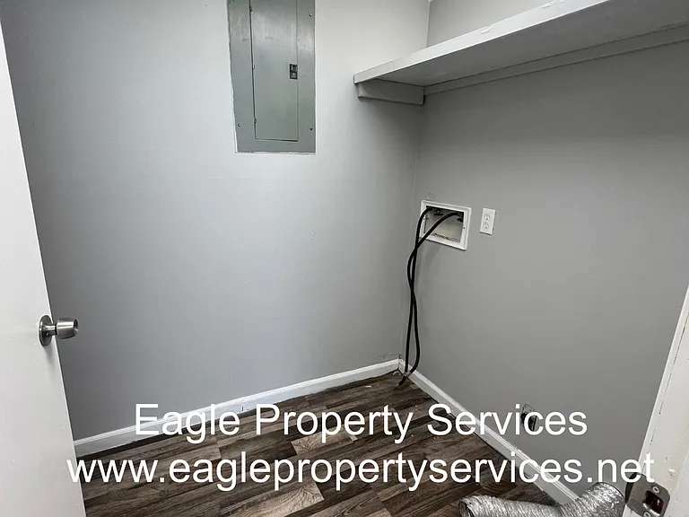 2200 Raintree Way — Photo 8